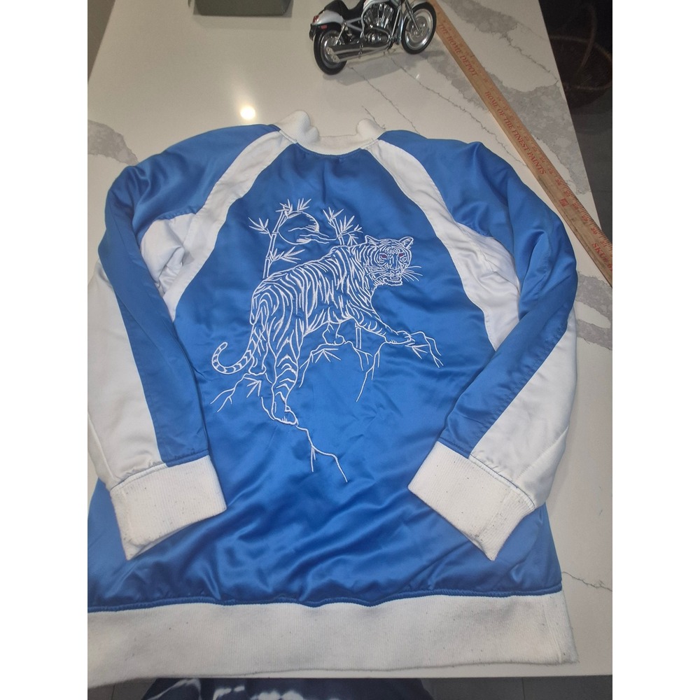 Jaywalker‎ Mens Blue Satin Tiger Embroidered Bomber Jacket Varsity Zip Up Size M - Picture 12 of 16